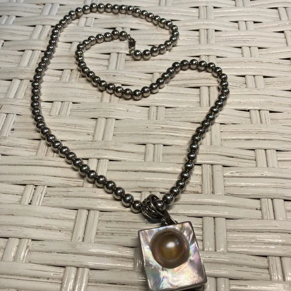 Vintage Silver Bead Shell/Pearl Necklace - Picture 8 of 9